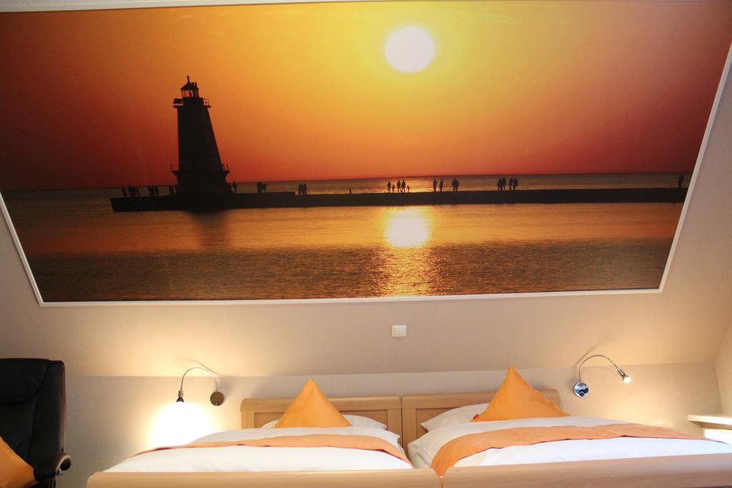 Hotel Ripken Kirchhatten ภายนอก รูปภาพ