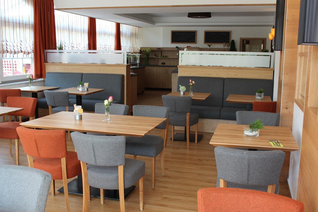 Hotel Ripken Kirchhatten ภายนอก รูปภาพ