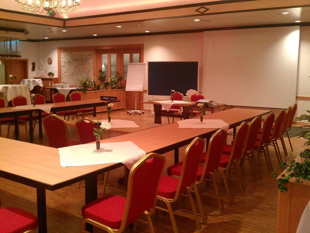 Hotel Ripken Kirchhatten ภายนอก รูปภาพ