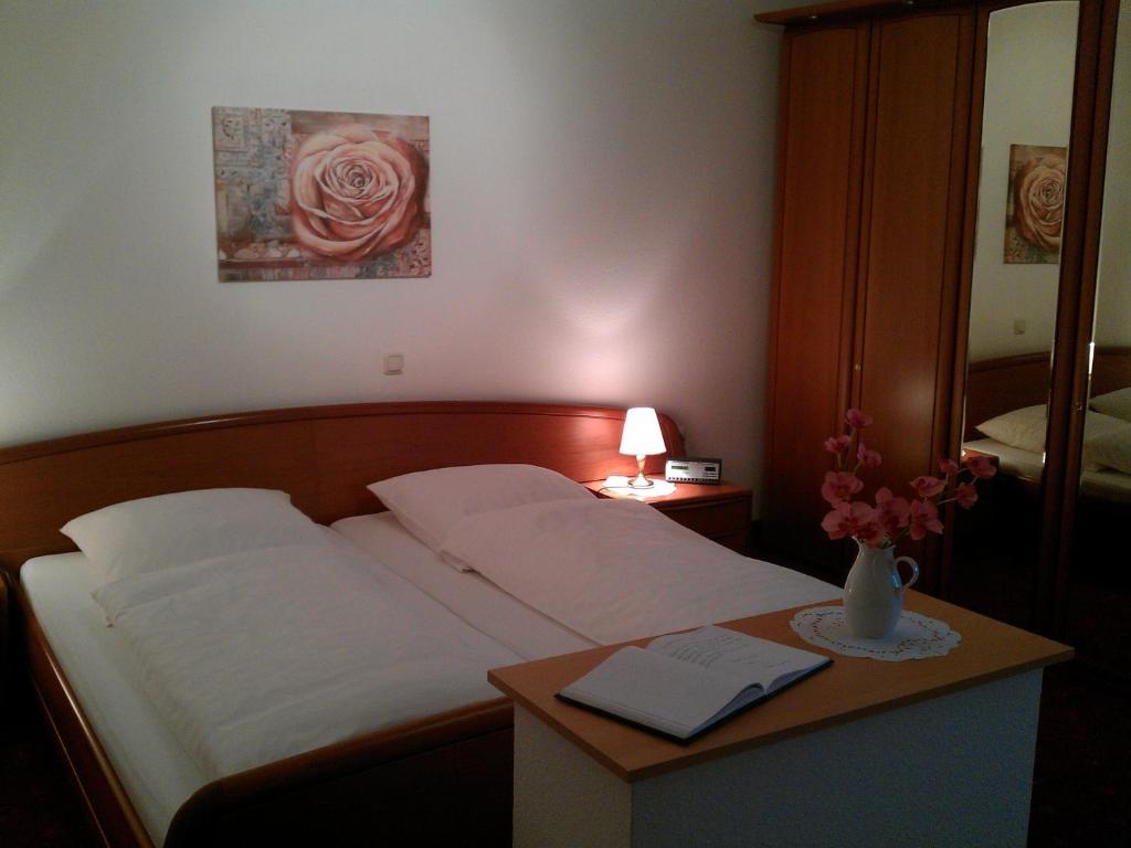 Hotel Ripken Kirchhatten ห้อง รูปภาพ