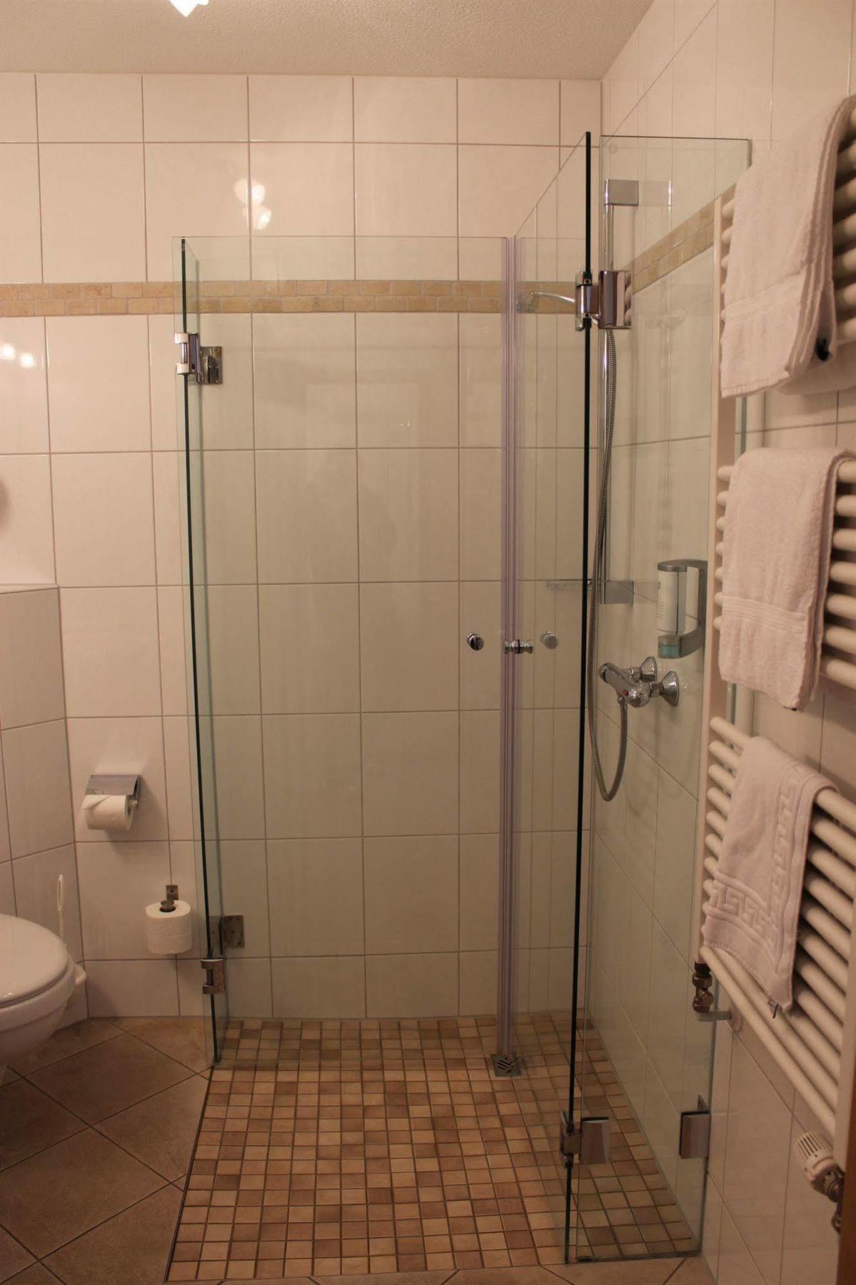 Hotel Ripken Kirchhatten ภายนอก รูปภาพ